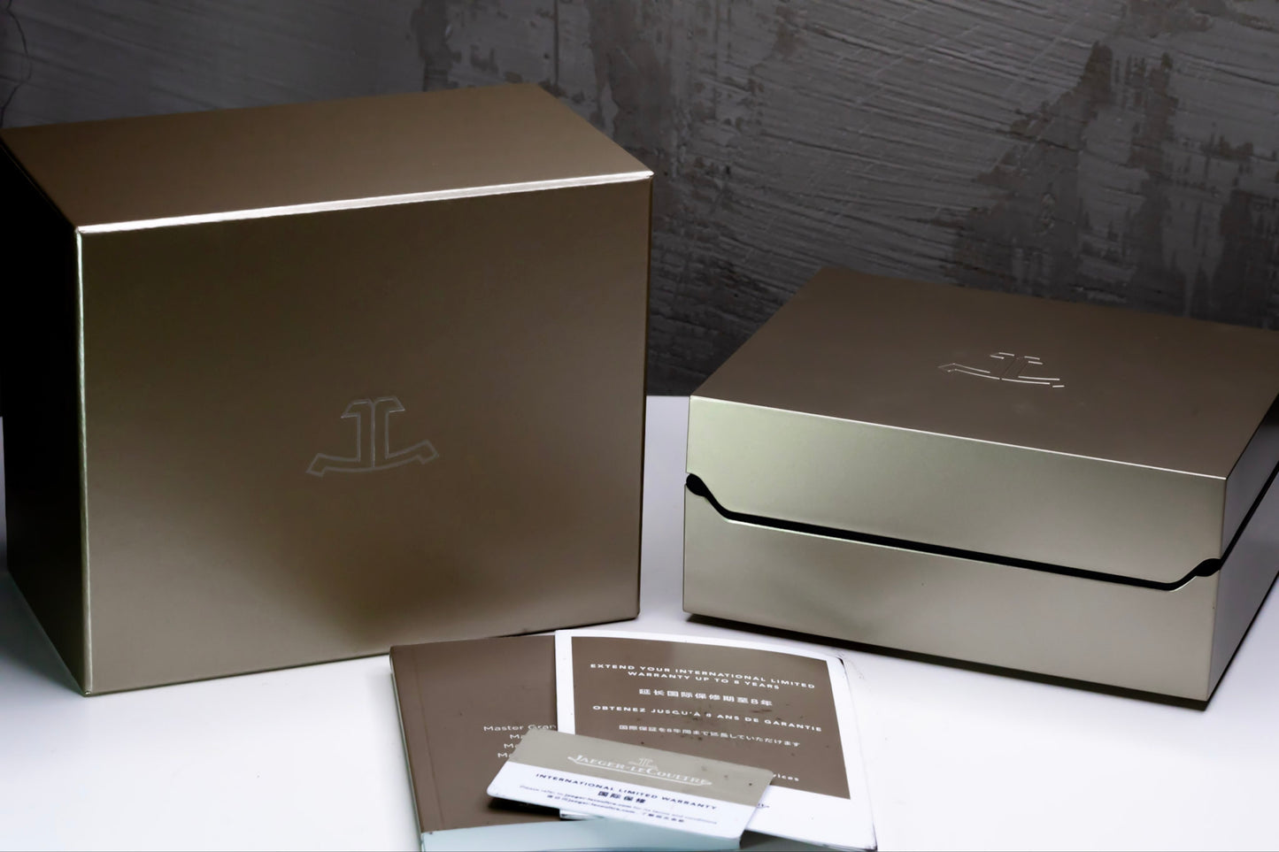 2022 Jaeger-LeCoultre Master Ultra Thin Date Complete Set