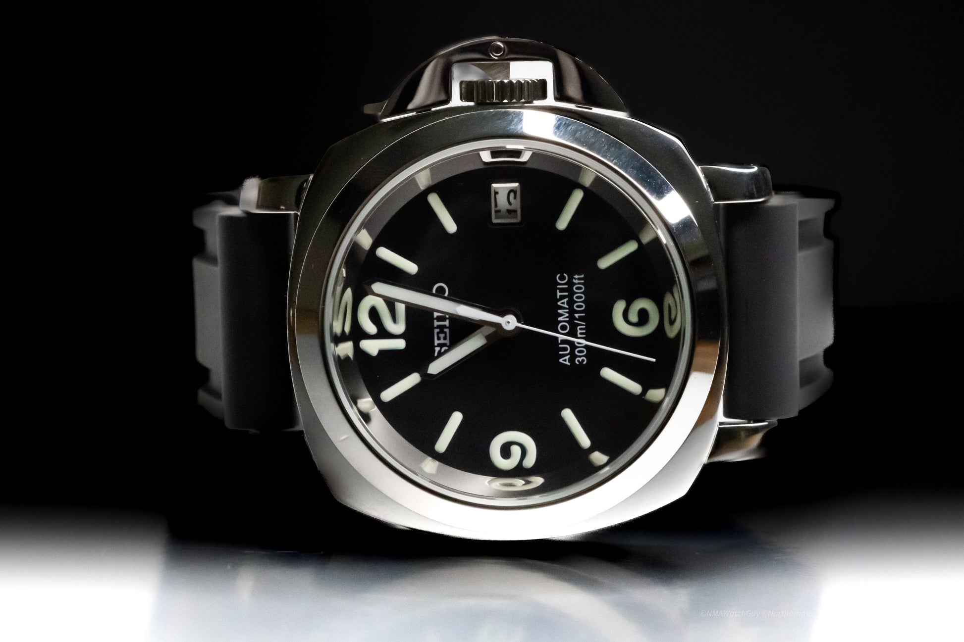 Seiko Mod Luminor Black image 3