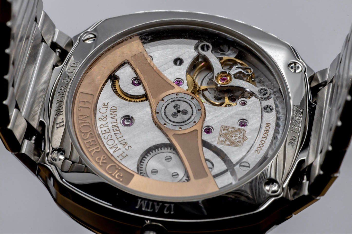 2024 H.Moser & Cie Streamliner Centre Seconds Smoked Salmon Complete