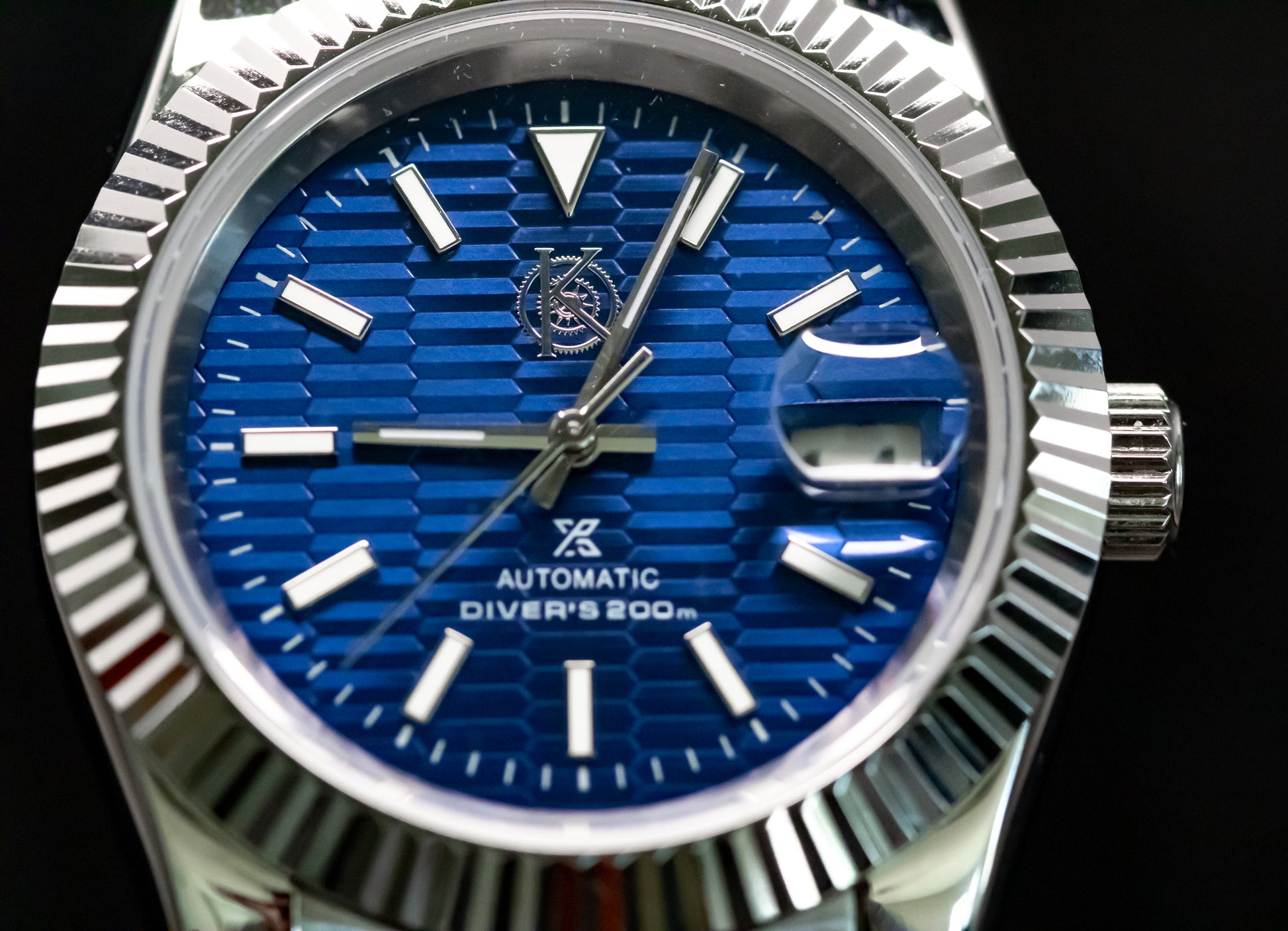 The RoyalDate - Blue image 7