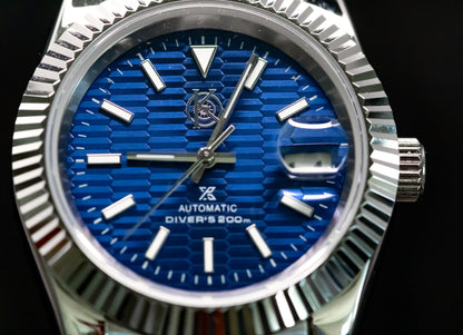 The RoyalDate - Blue image 7