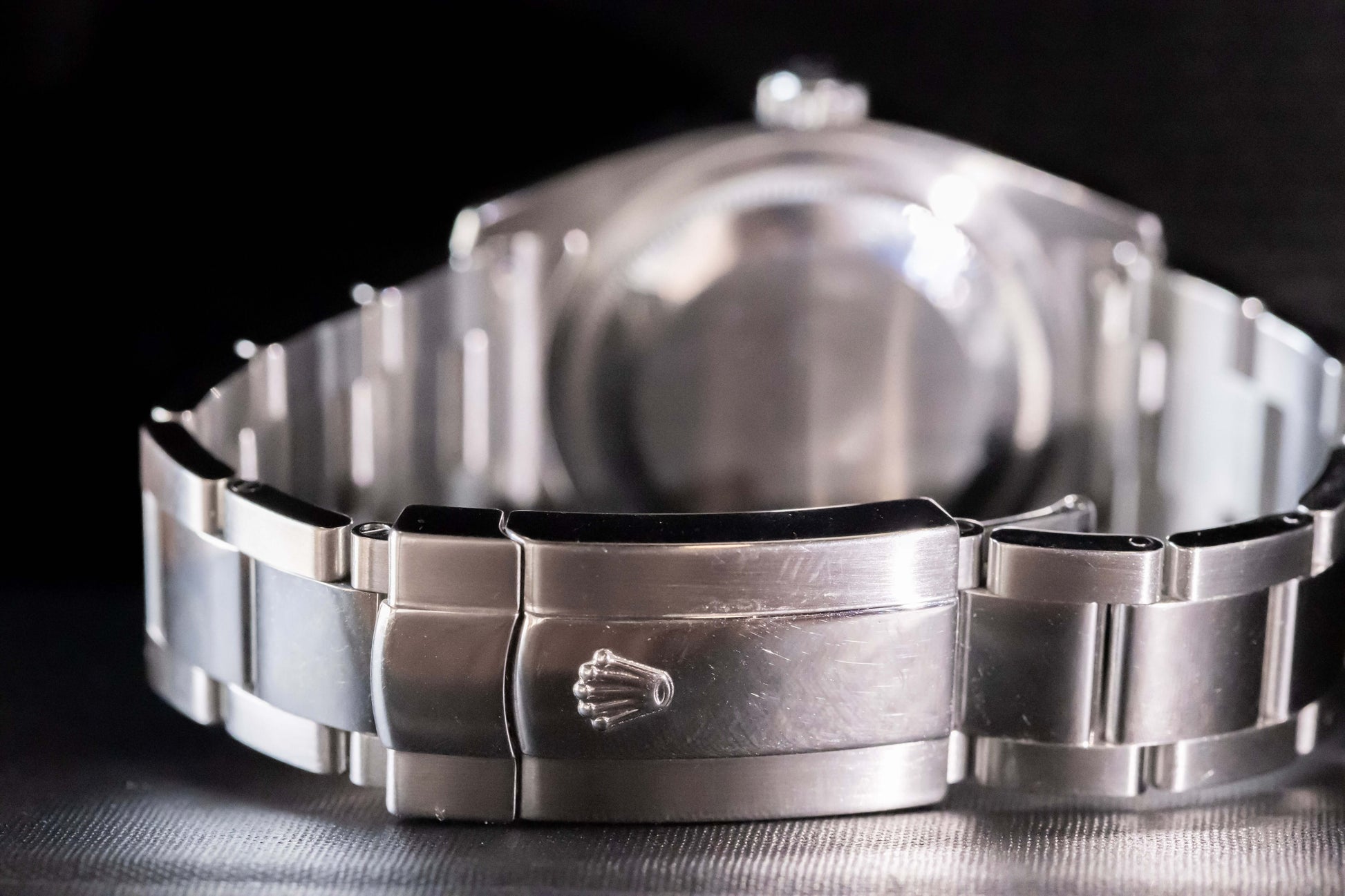 Rolex Datejust 36 full set, showcasing the Oystersteel case and bracelet details.