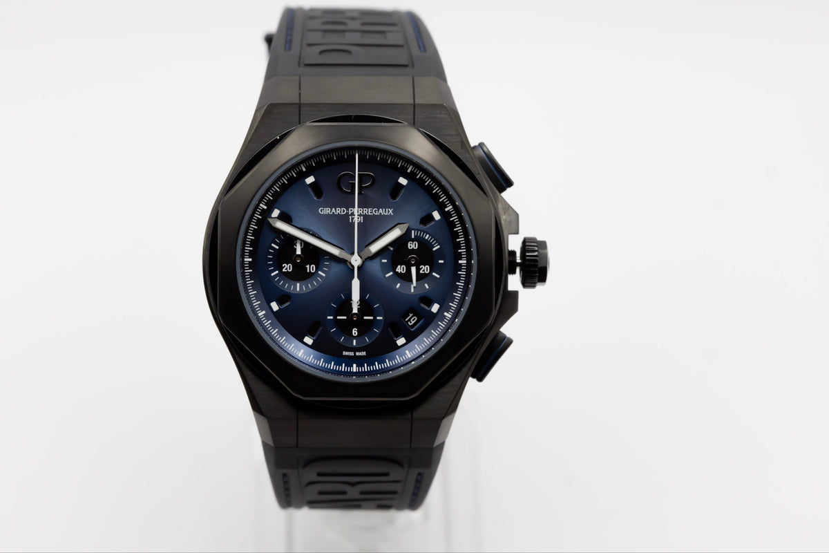 2023 Girard-Perregaux Laureato Absolute Chronograph Complete Set