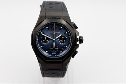 2023 Girard-Perregaux Laureato Absolute Chronograph Complete Set