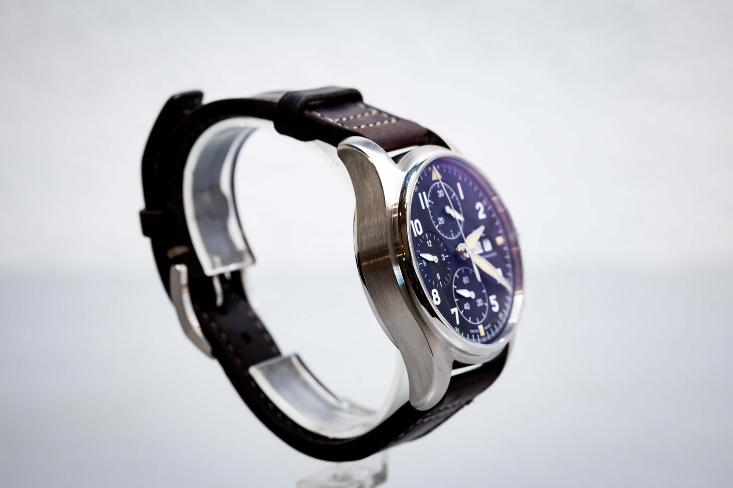 2022 IWC Pilot’s Watch Chronograph Spitfire 41mm  Ref. IW387903 | Full Set displayed on a stand.