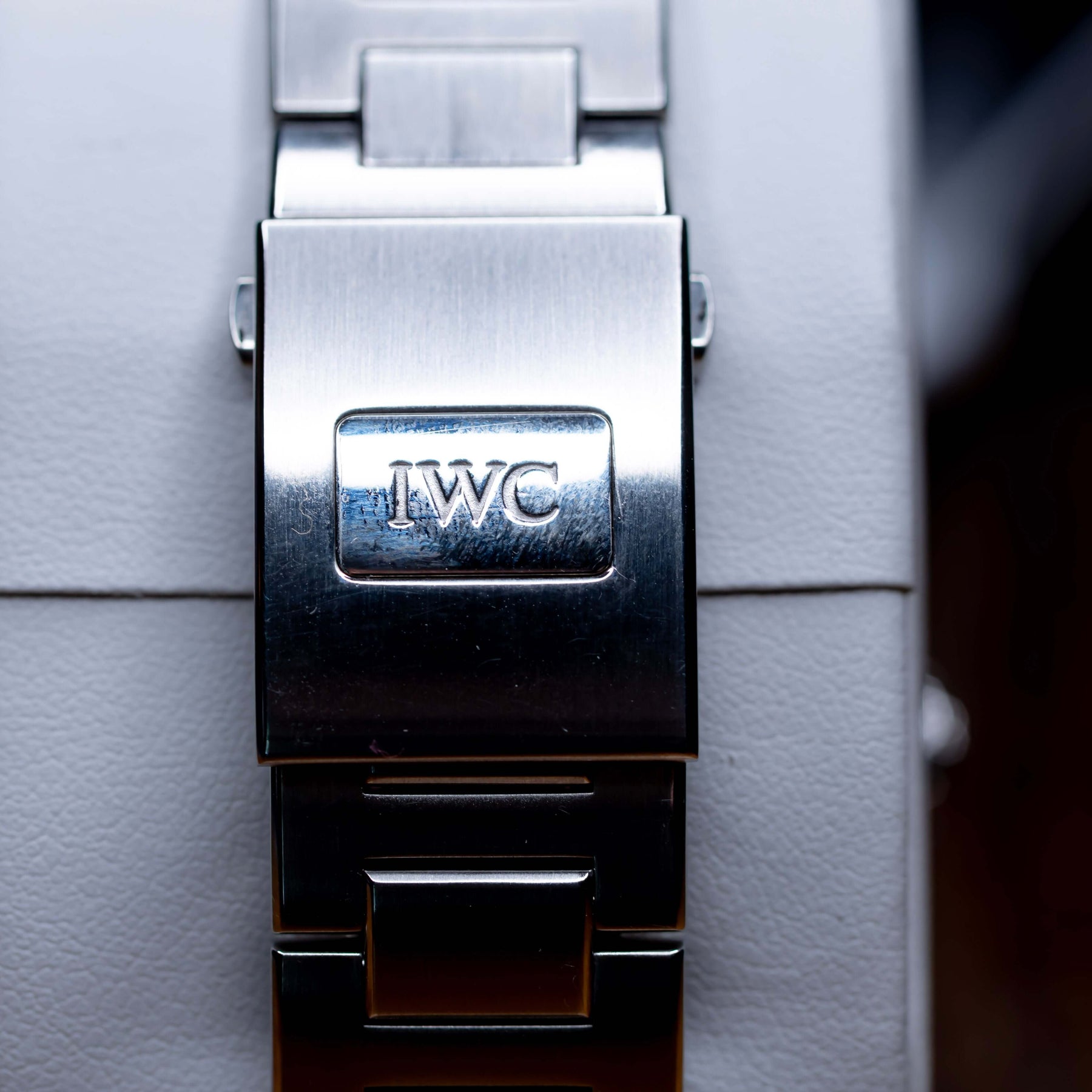 IWC Ingenieur Dual Time GMT 43mm - IW324404