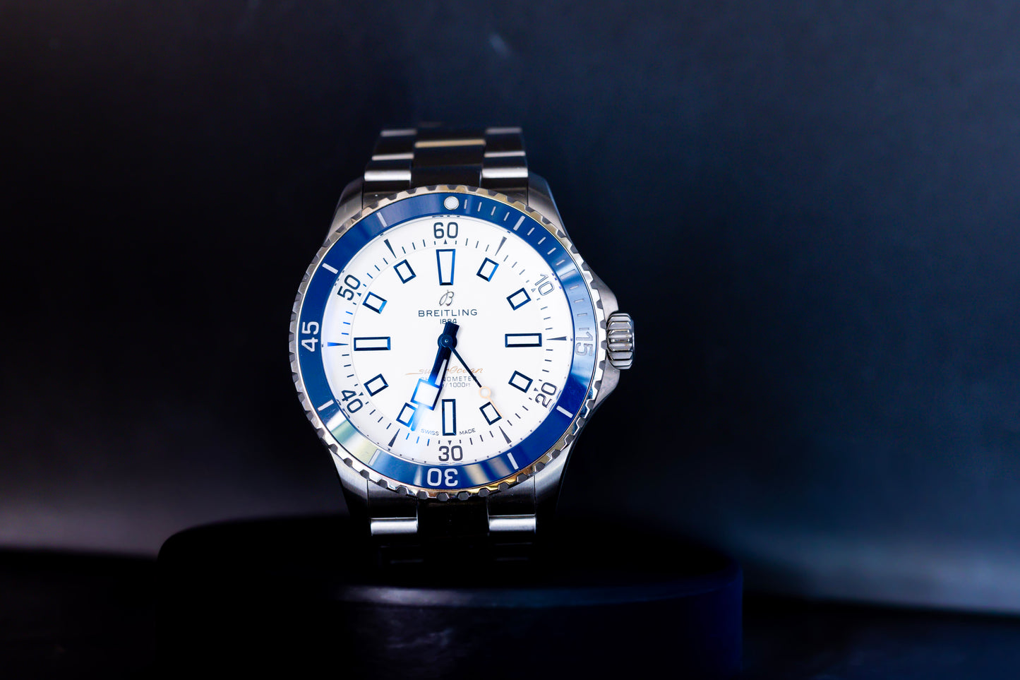 Breitling Superocean Automatic 42 A17375 – Full Set | Excellent Condition