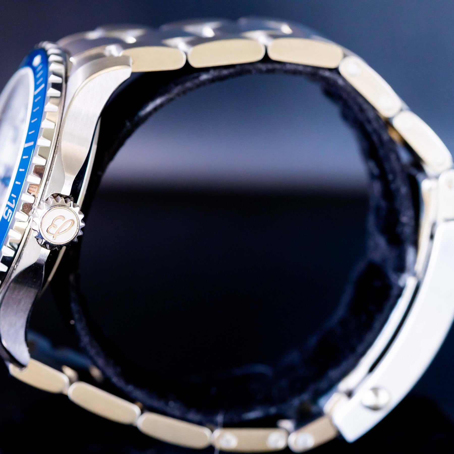 Breitling Superocean Automatic 42 A17375 watch side view showcasing elegant design and durable strap.