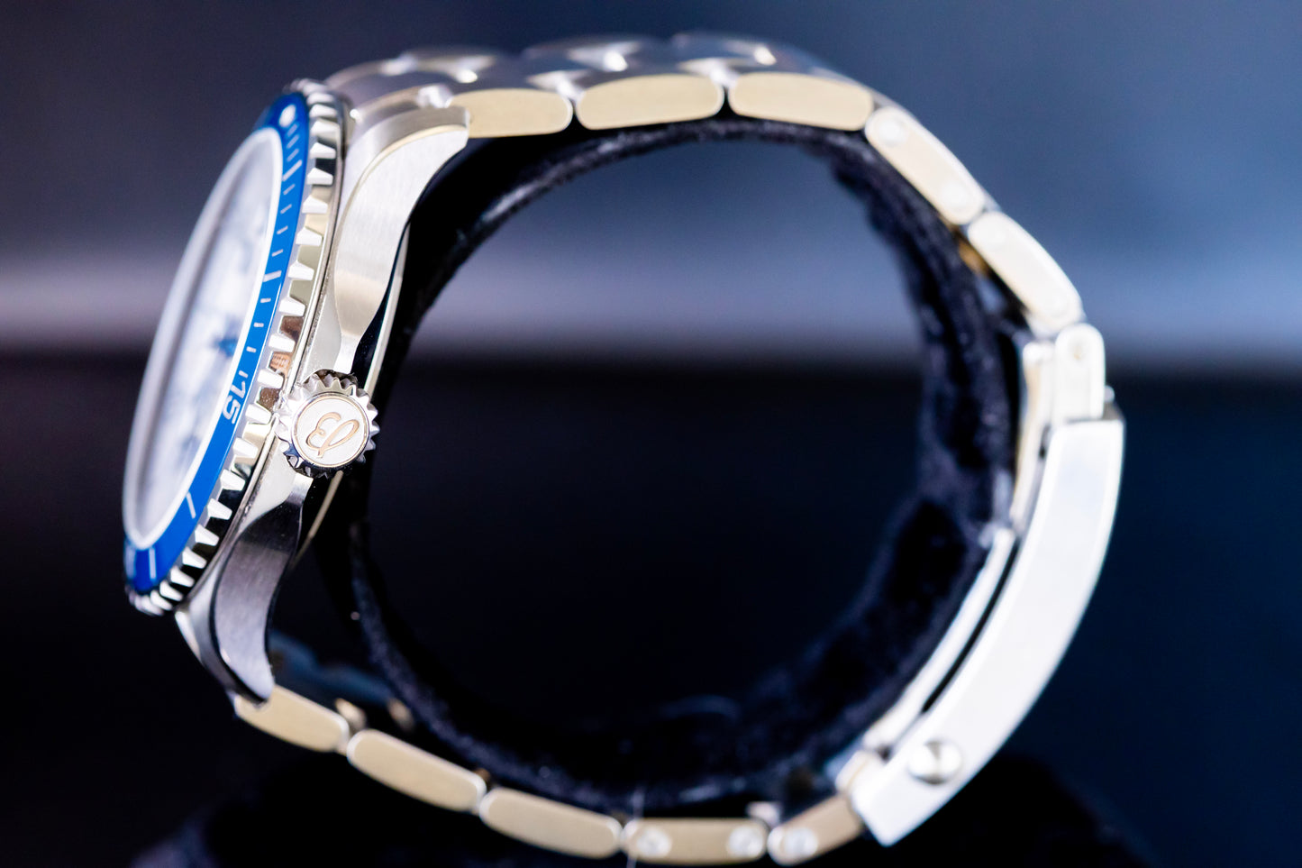 Breitling Superocean Automatic 42 A17375 – Full Set | Excellent Condition