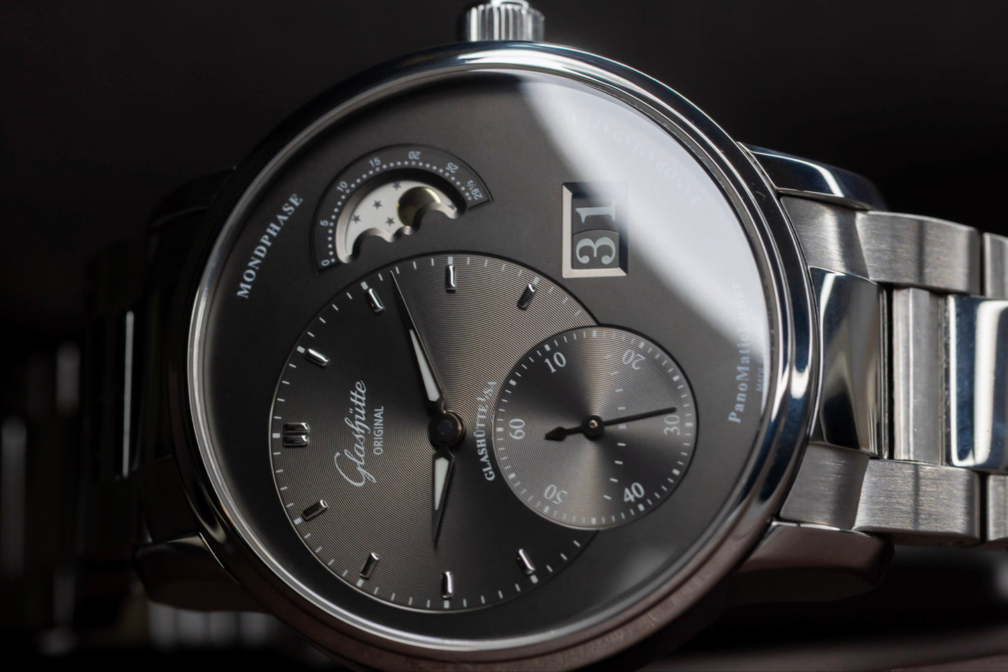 Glashütte Original PanoMaticLunar 1-90-02-43-32-24 Grey Dial 40mm Automatic Big Date