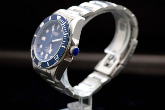 SeikoMod Blue Pelagos dive watch showcasing a blue dial and titanium-style case for modern elegance.