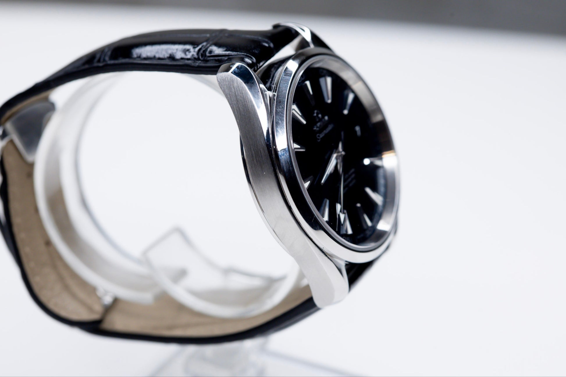 2025 Omega Seamaster Aqua Terra - Original Box & Papers!