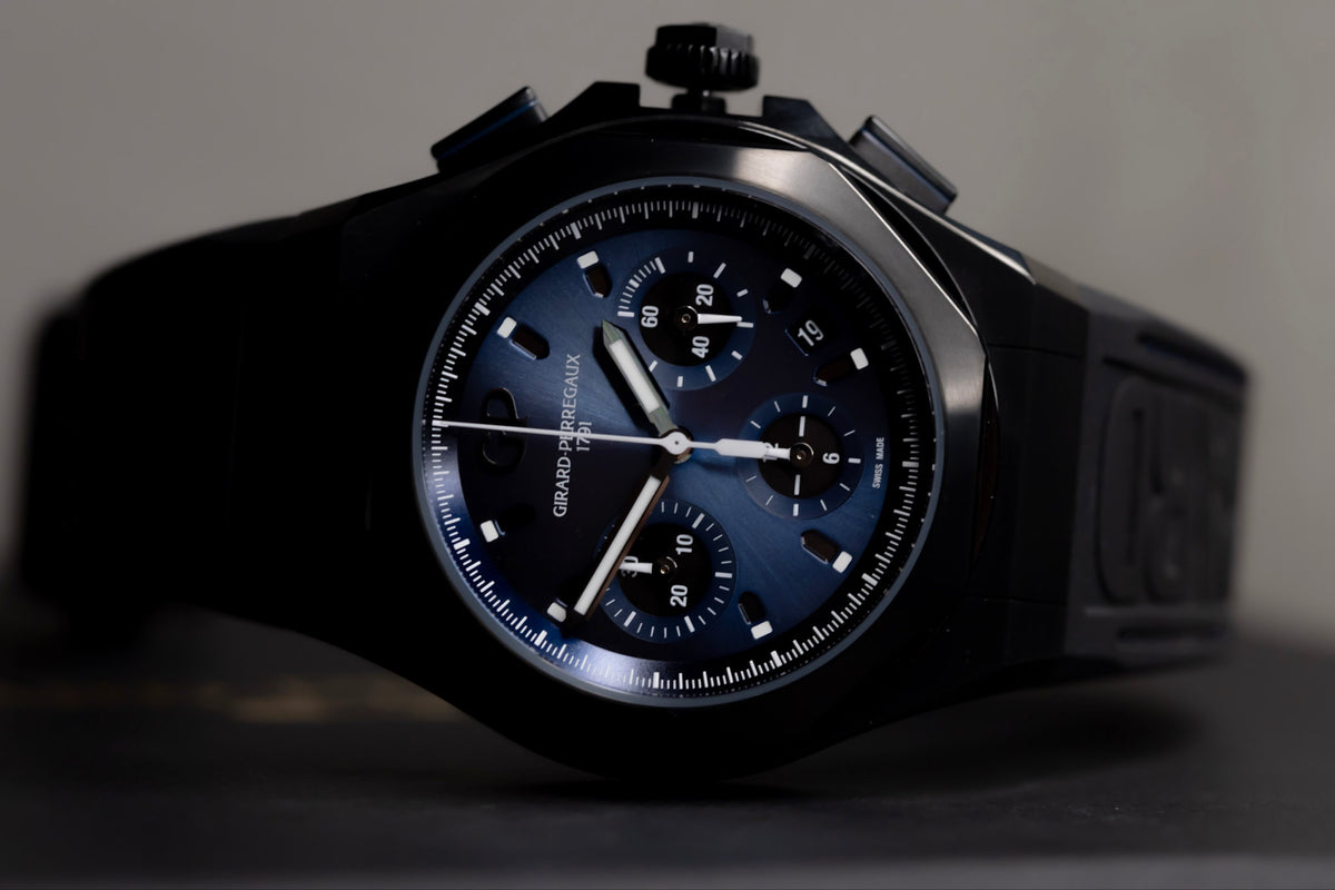 2023 Girard-Perregaux Laureato Absolute Chronograph Complete Set