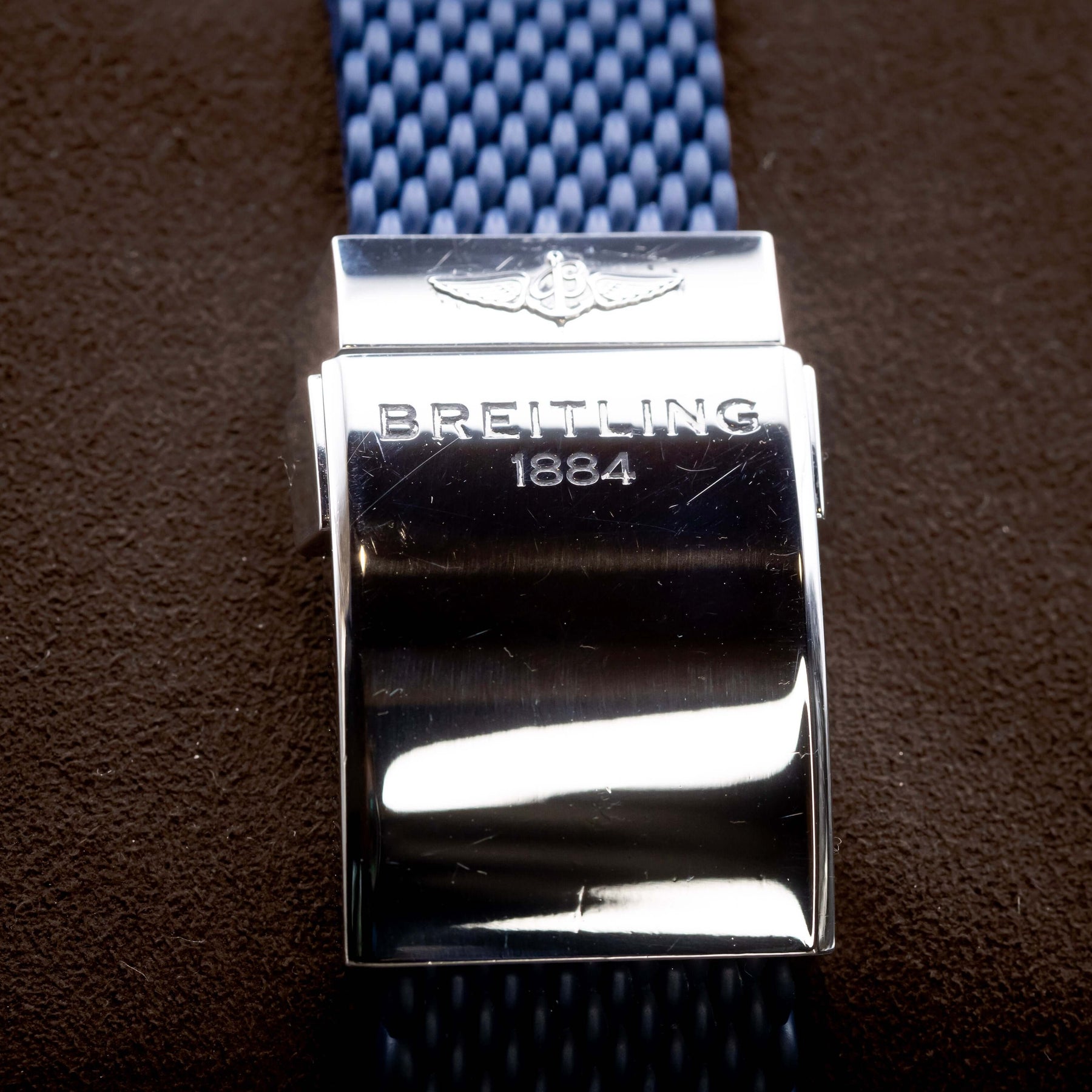 2020 Breitling SuperOcean II Chrono Blue Dial 40MM on Rubber Strap - AB0162 clasp detail