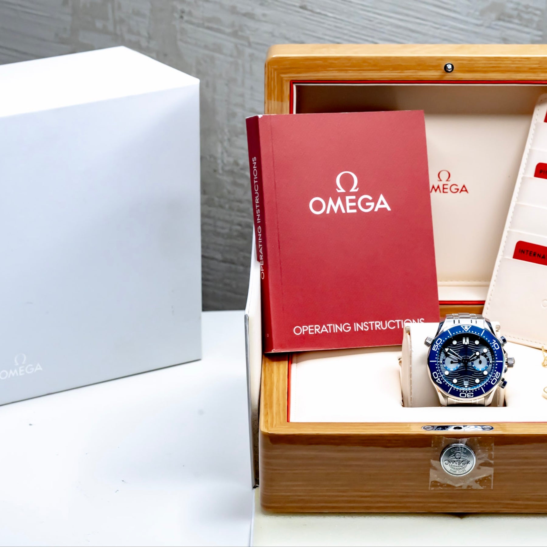 2022 Omega Seamaster Diver 300M Chrono Complete Set
