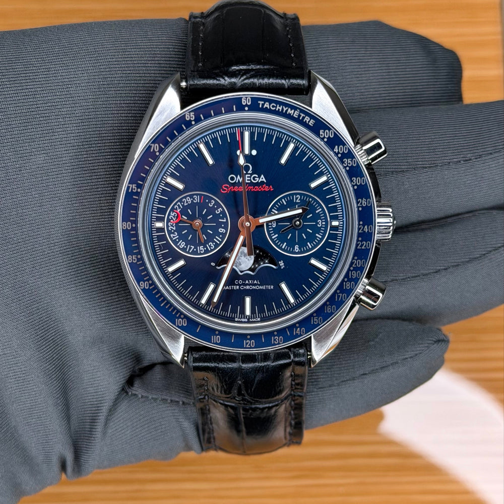 2022 Omega Speedmaster Moonphase Moonwatch Ref: 304.33.44.52.03.001 - Complete Set!