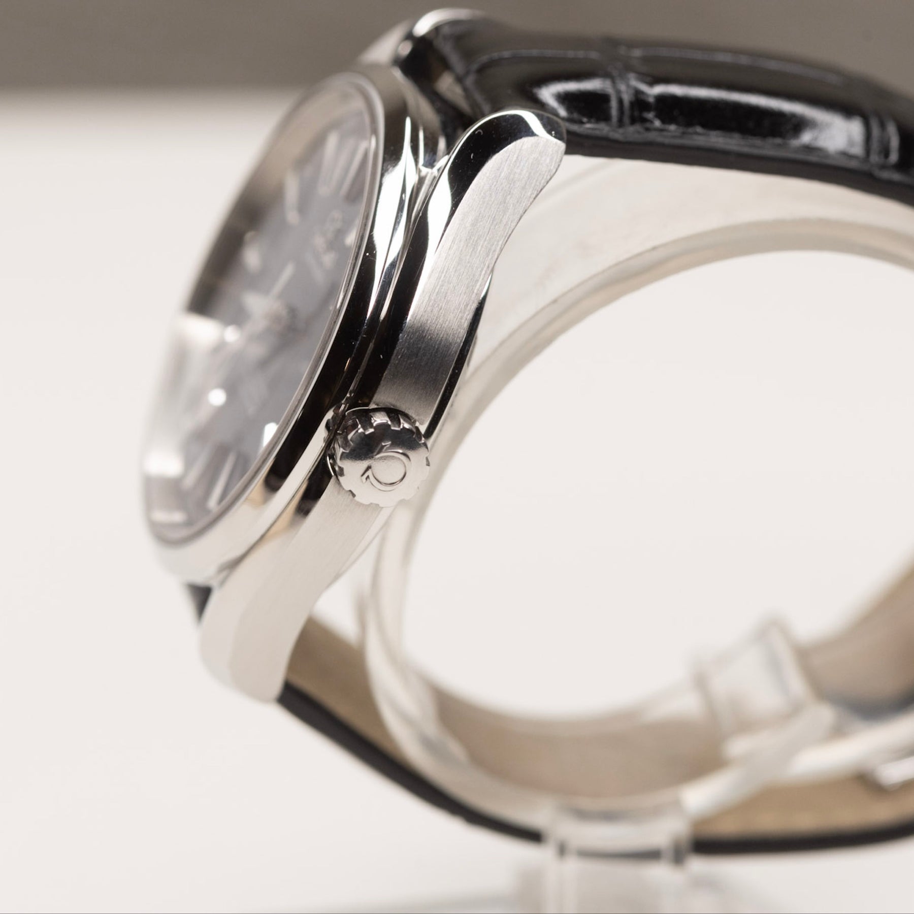 2025 Omega Seamaster Aqua Terra - Original Box & Papers!