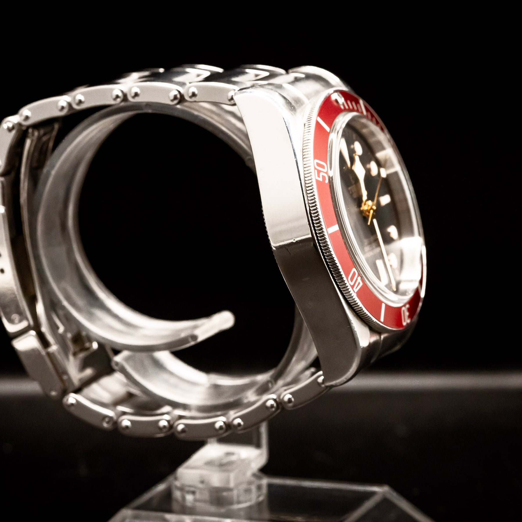 2022 Tudor Black Bay 79230R – Red Bezel