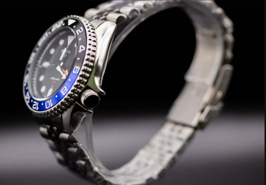 SeikoMod SSK GMT Batgirl image 1