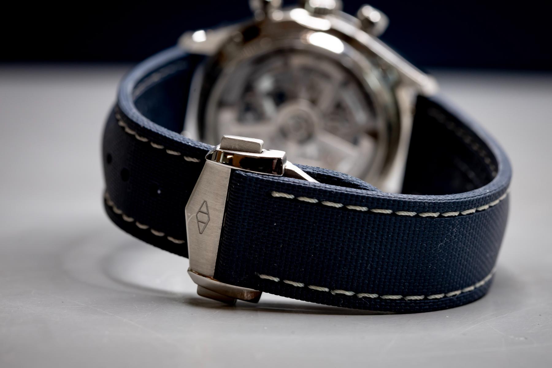 Zenith Chronomaster Open Heart White Dial 03.3300.3604/69.M3300 – El Primero – Full Set