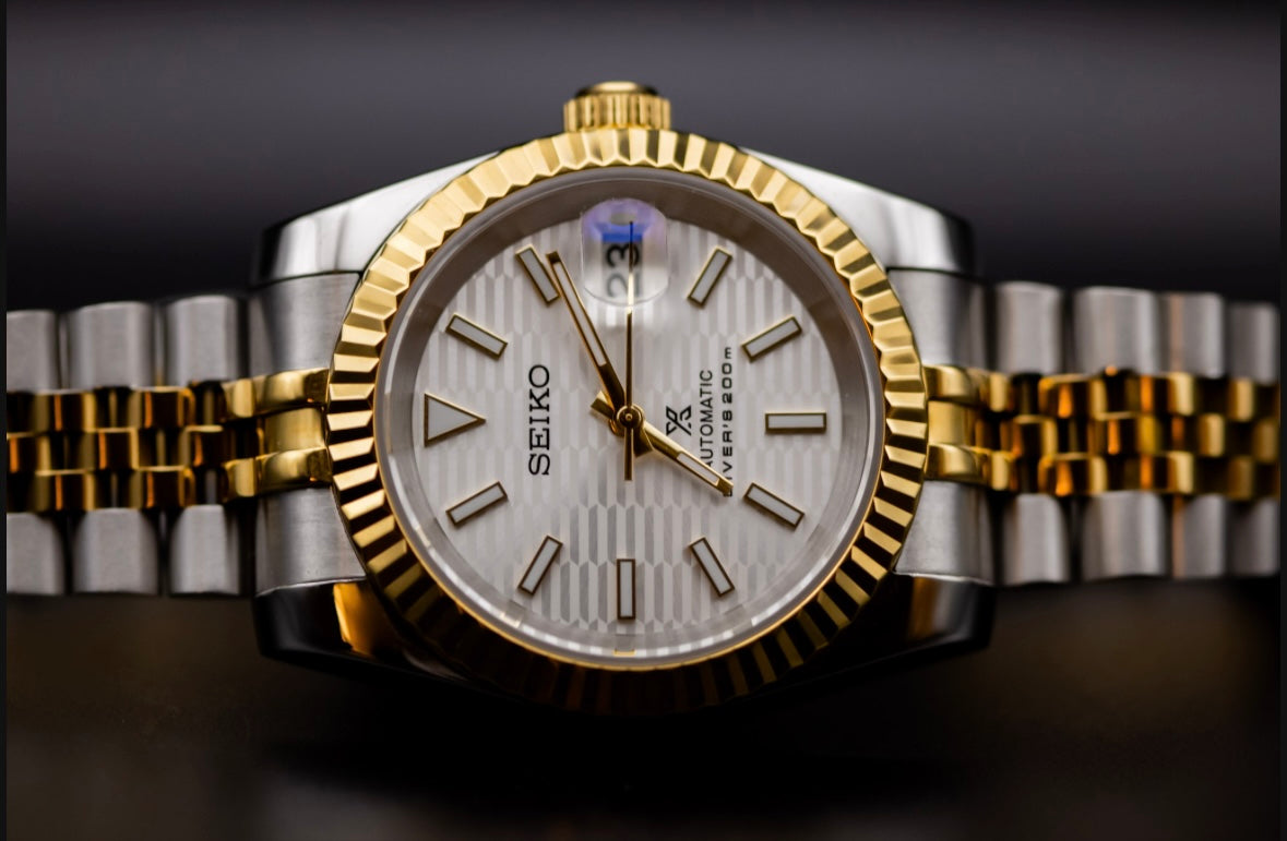 Seikomod White TwoTone DateJust image 4