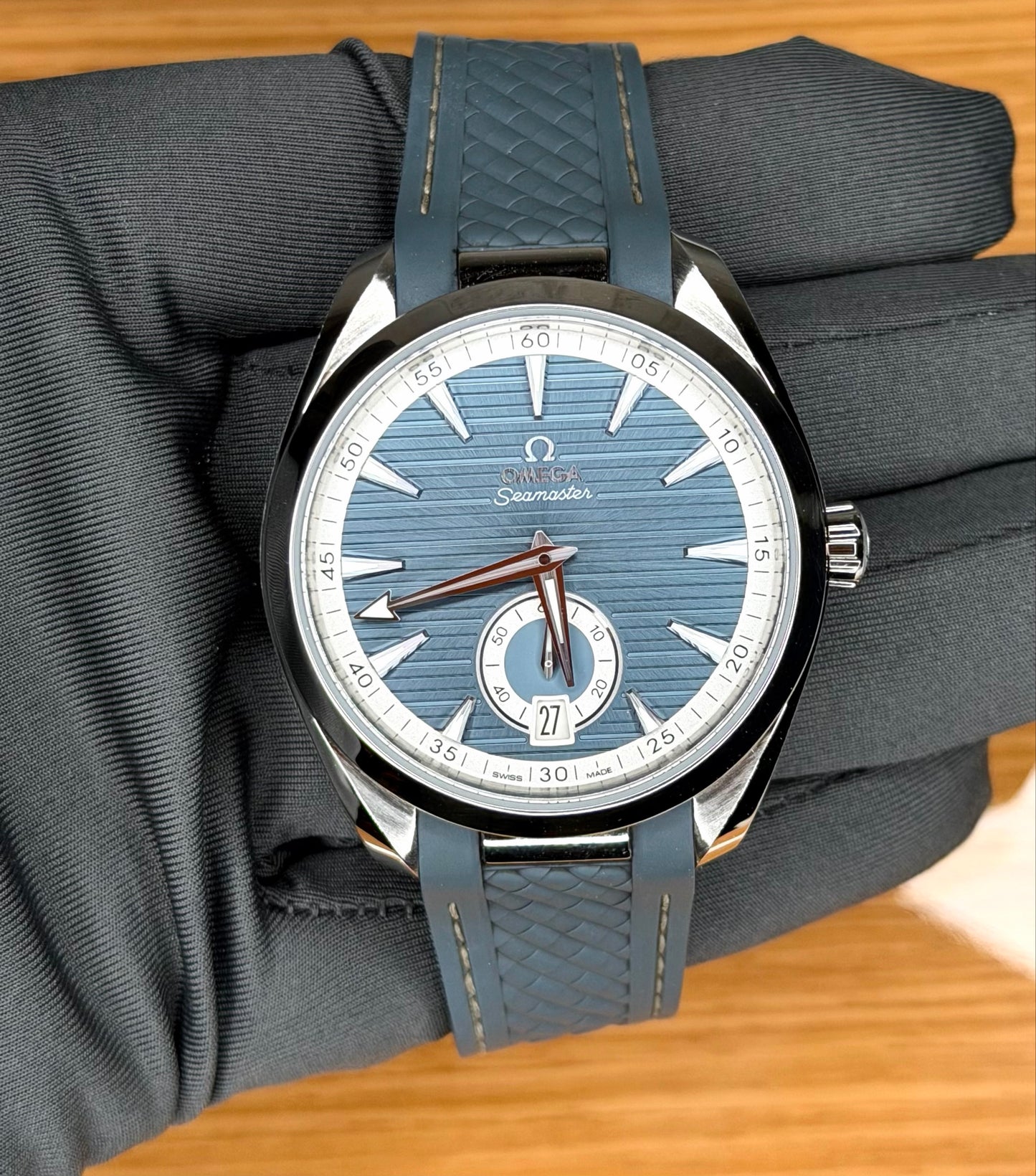 2022 Omega Seamaster Aqua Terra 150m Small Seconds Complete Set!