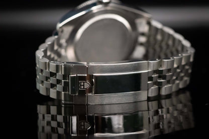 Tudor Black Bay 58 Burgundy Steel Ref: M7939A1A0RU-0002
