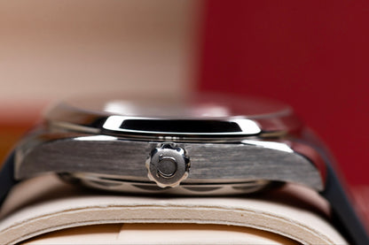 2025 Omega Seamaster Aqua Terra 150m Small Seconds Complete Set!