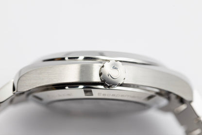 Omega Seamaster Aqua Terra GMT (Discontinued Dated 2025) Complete Set!