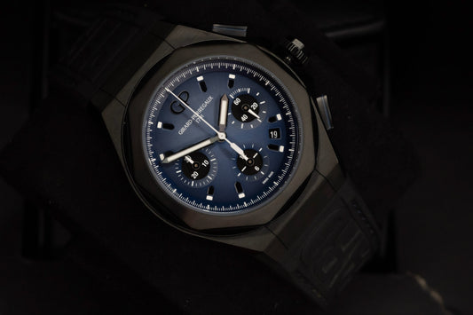 2023 Girard-Perregaux Laureato Absolute Chronograph Complete Set