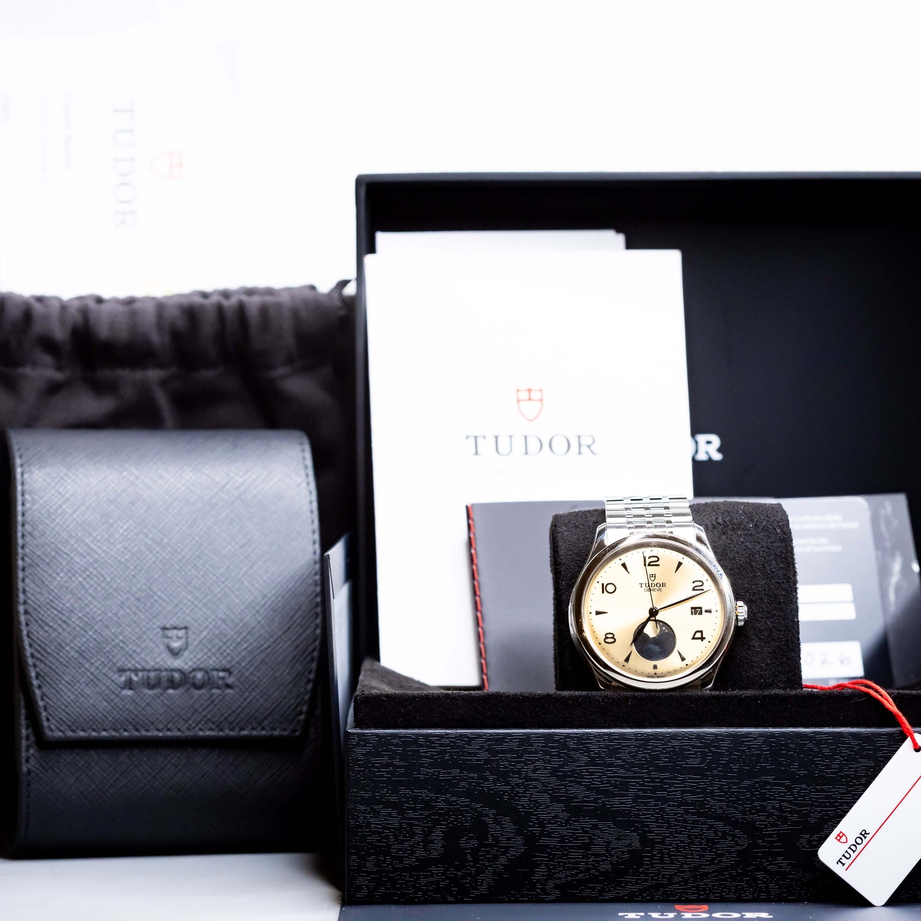 Tudor 1926 Luna 39mm Champagne Dial with box and user manual