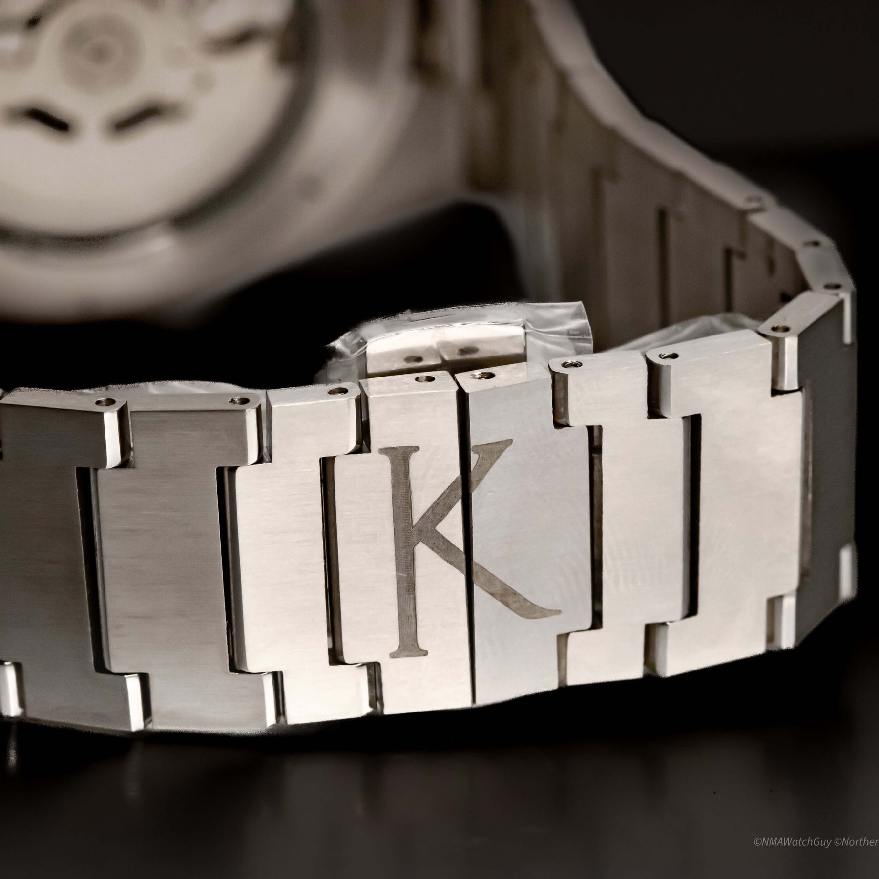 The Expedition GMT White image 6
