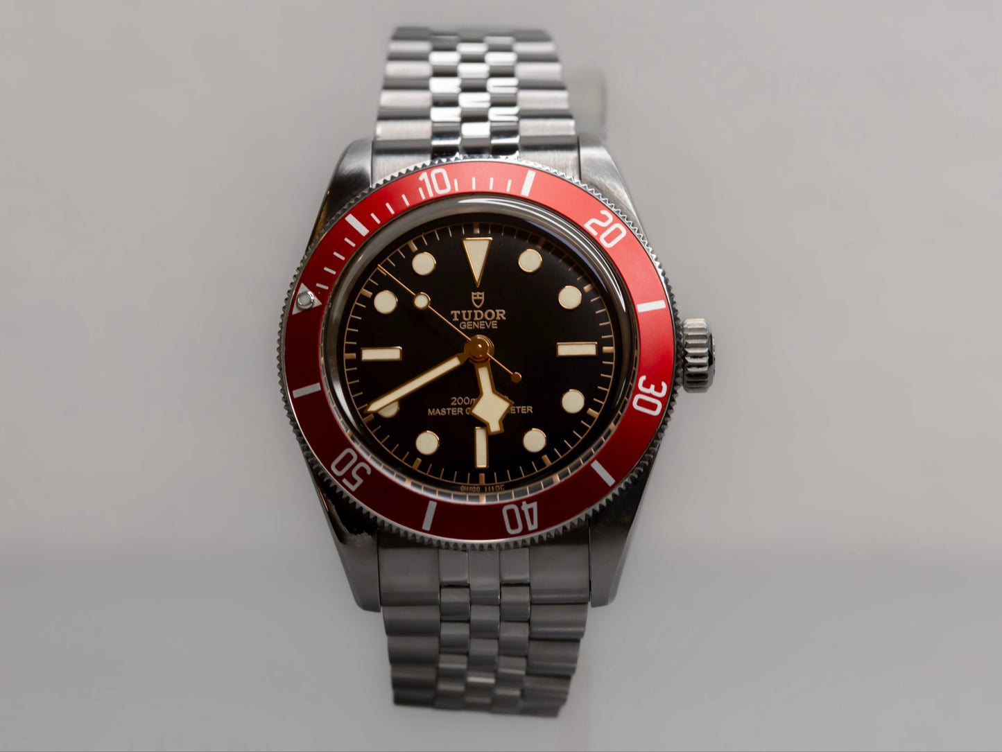 Tudor Black Bay 41 M7941A1A0RU-0003 Burgundy