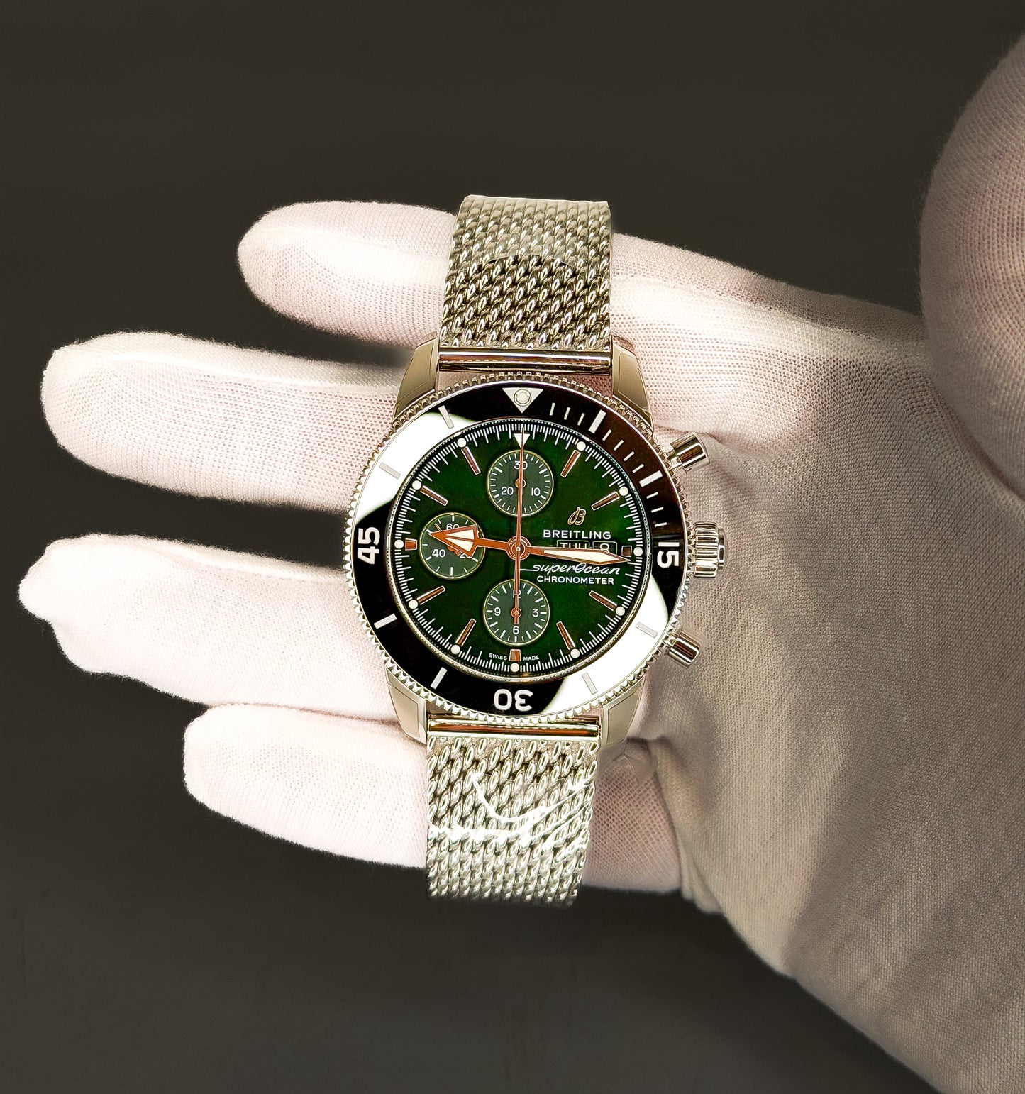 2025 BNIB - Breitling SuperOcean Chronograph Green 44mm- Breitling A13313