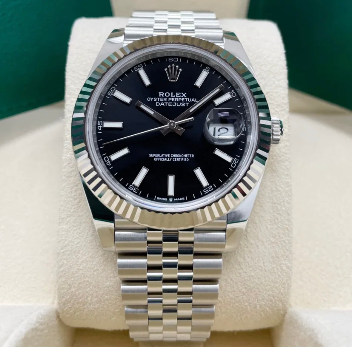 Rolex Datejust 41 – Black Dial on Jubilee