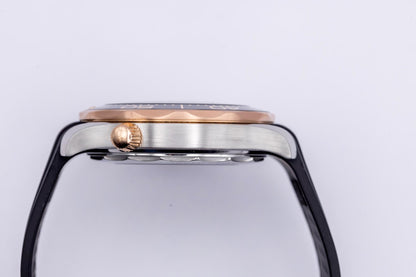2021 Omega Seamaster Diver 300M "Sedna Gold" Complete Set