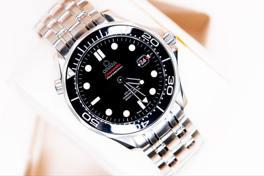 2018 Omega Seamaster Diver Complete Original Box & Papers