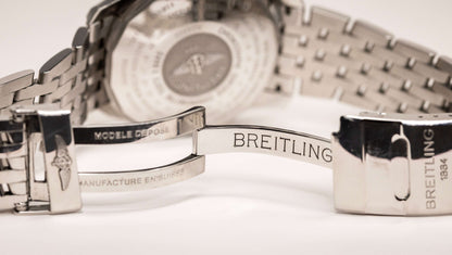 Breitling Navitimer World Chronograph GMT 46 mm – Black Dial – Ref. A2432212/B726