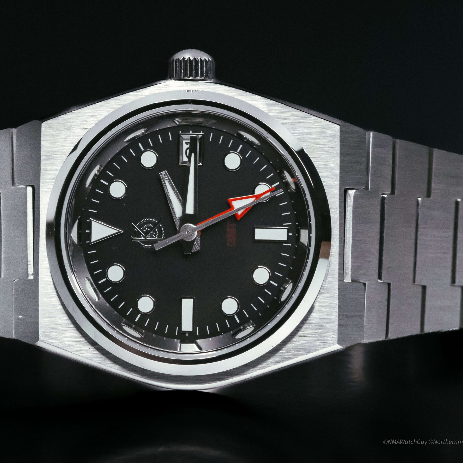 The Expedition GMT image 3