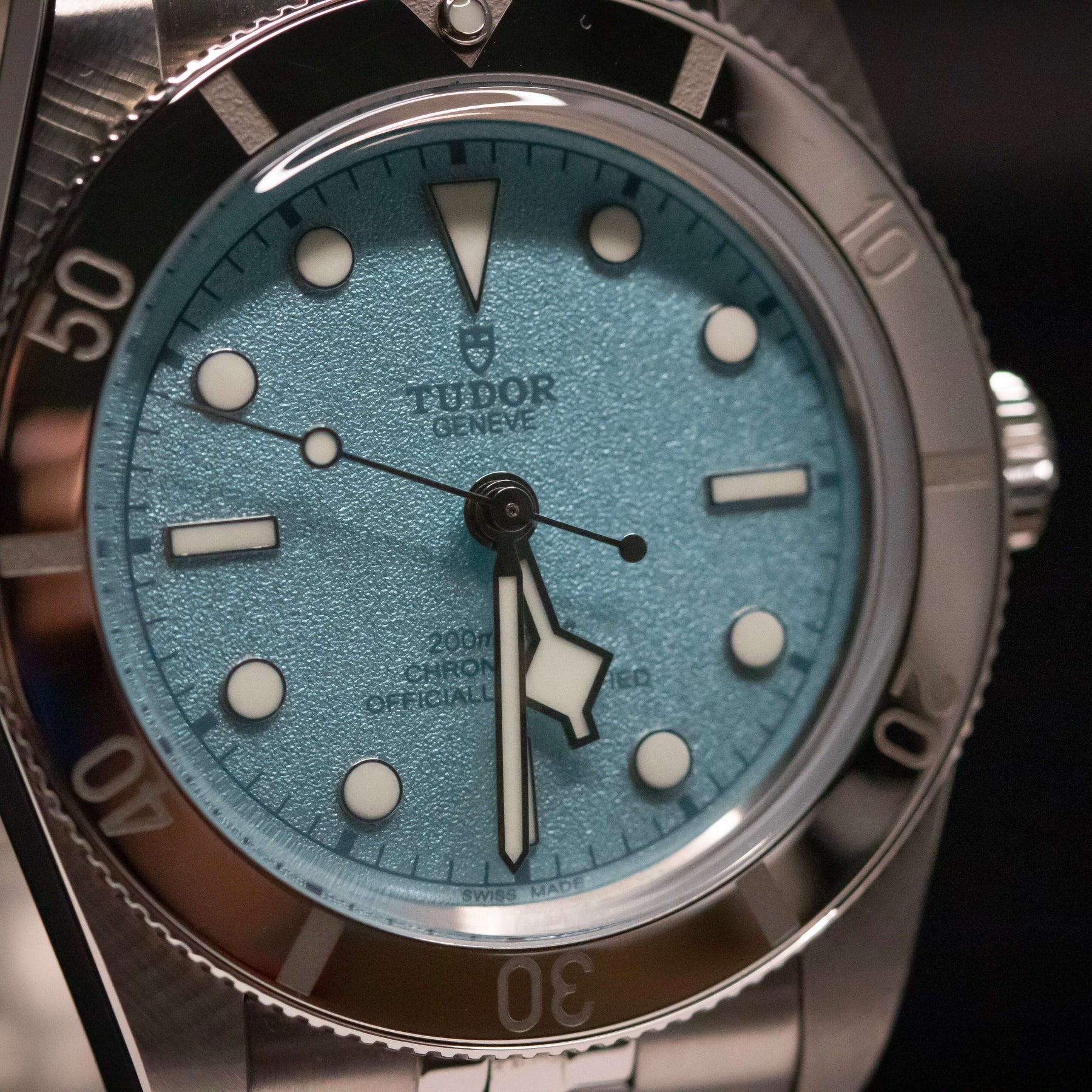 Tudor Black Bay 54 Lagoon Blue - 79000-0001 watch face with turquoise dial and silver accents