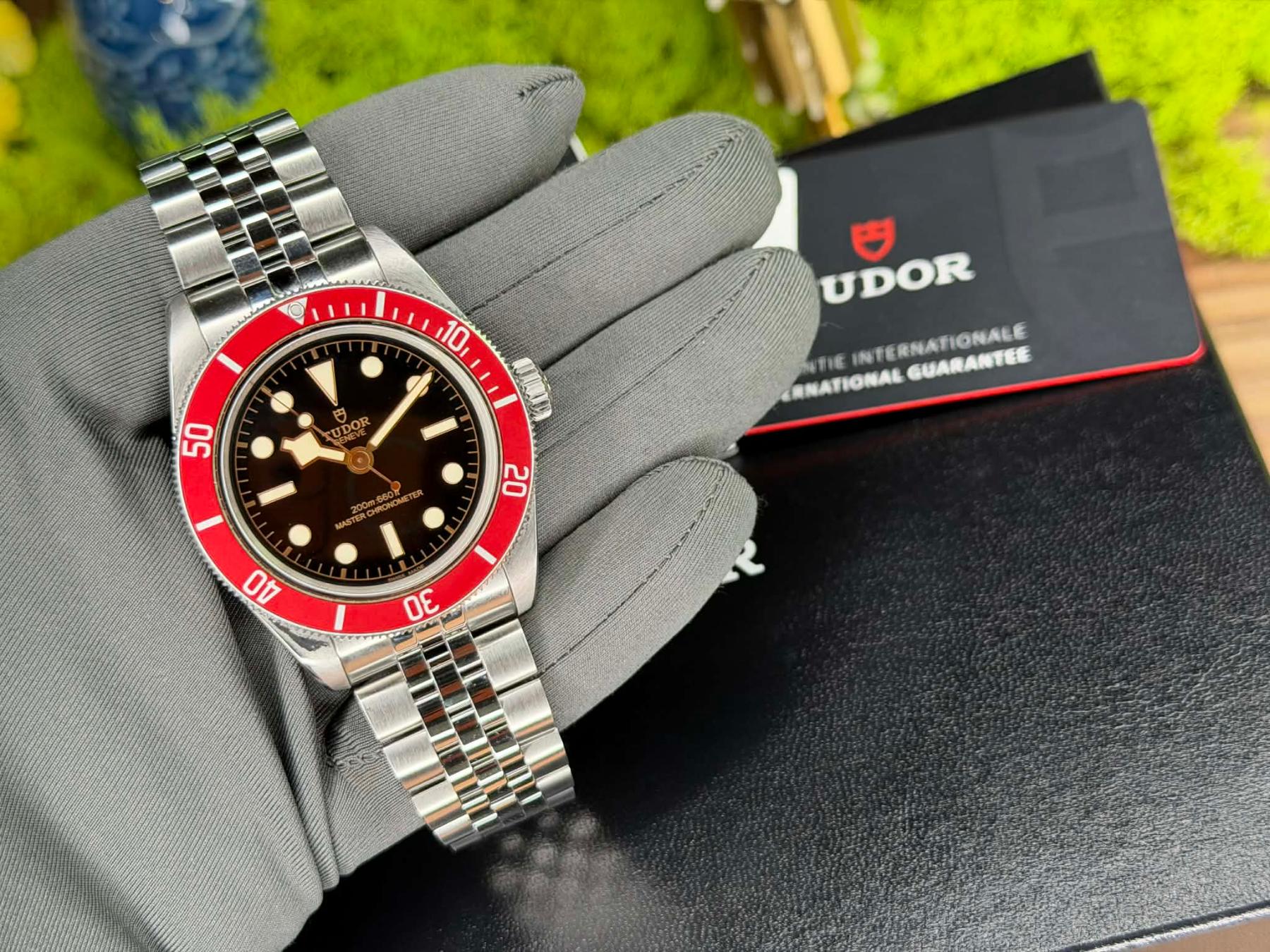 Tudor Black Bay 41 M7941A1A0RU-0003 Burgundy