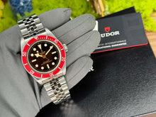 Tudor Black Bay 41 M7941A1A0RU-0003 Burgundy