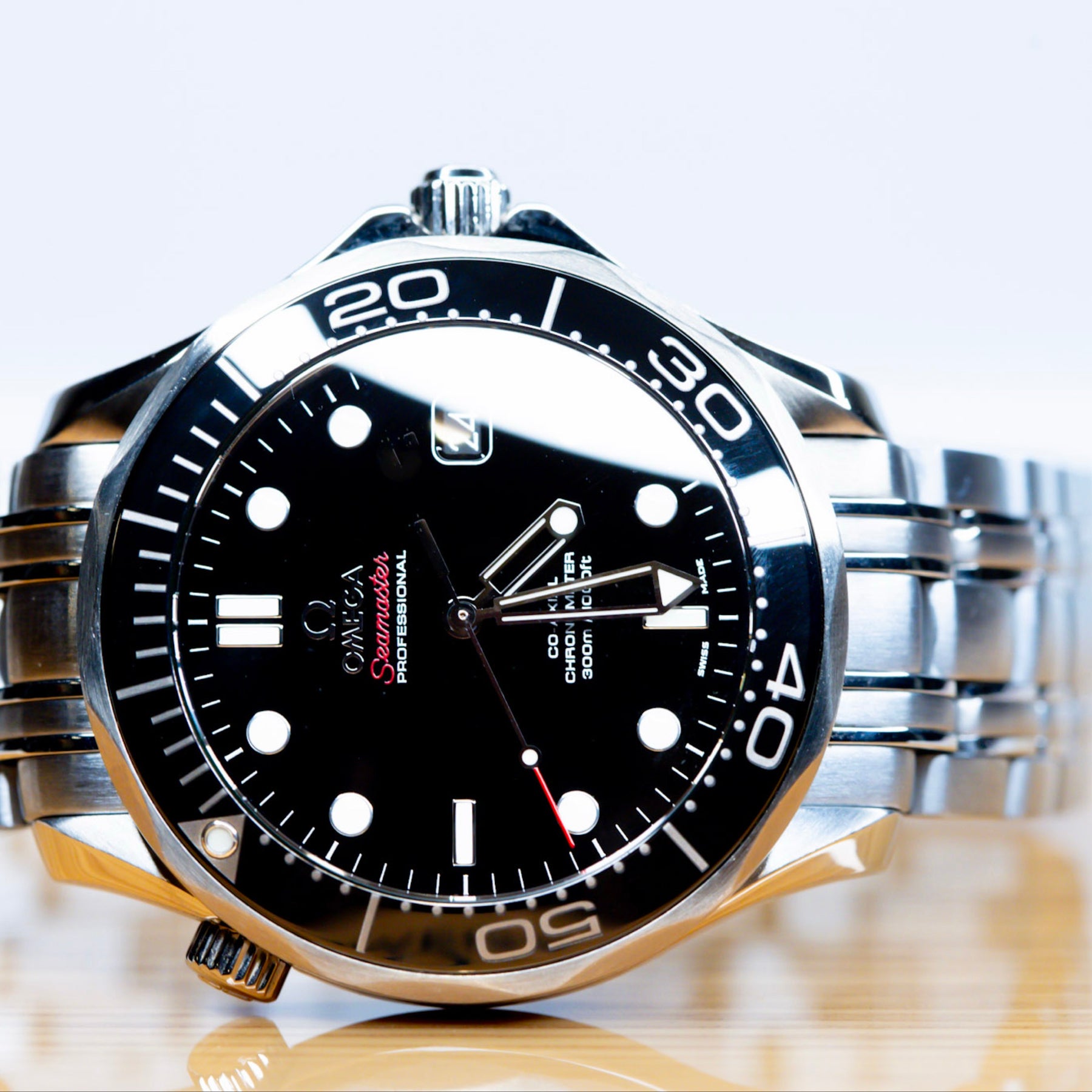 2018 Omega Seamaster Diver Complete Original Box & Papers