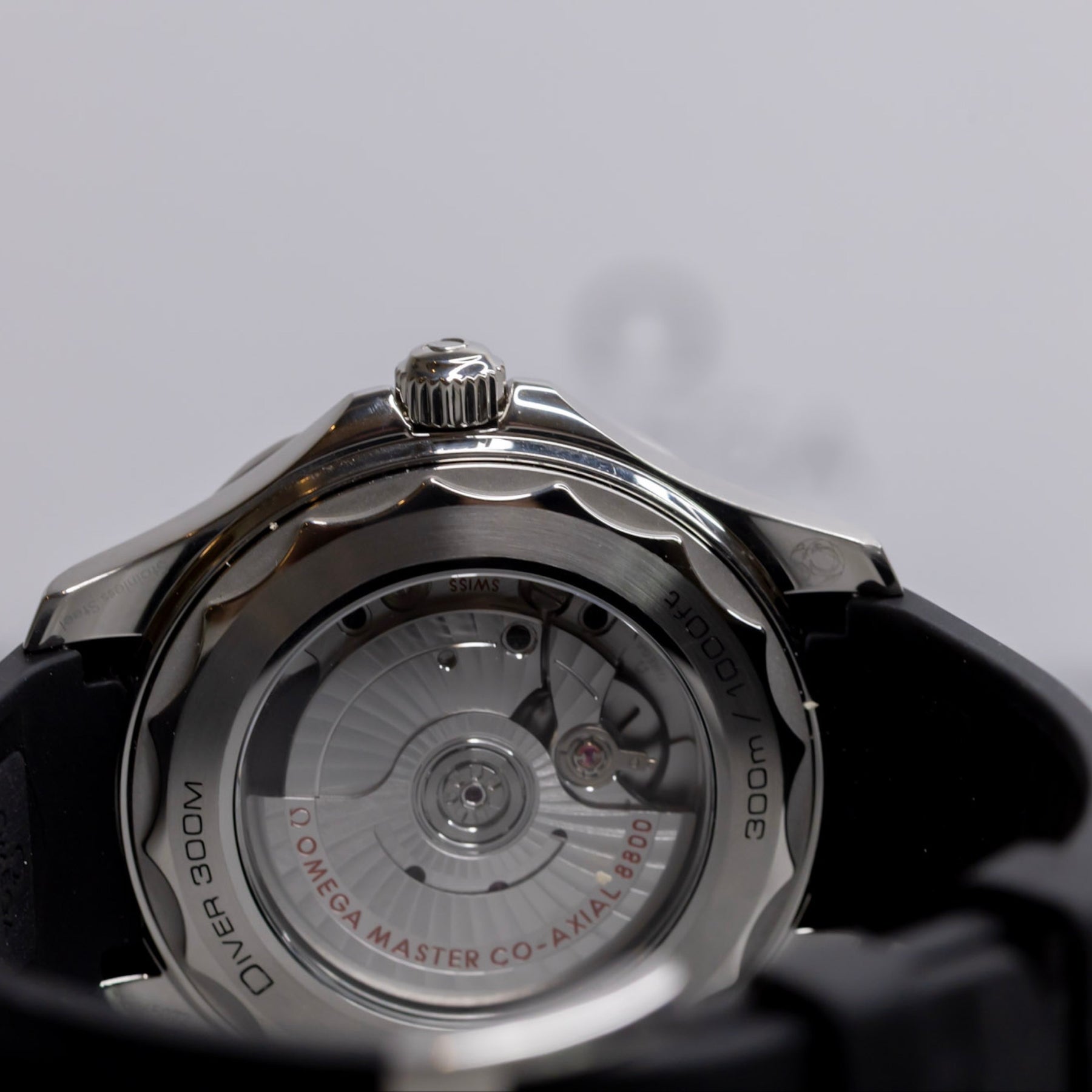 Omega Seamaster Diver 300M 42mm White Dial Stainless Steel Black Bezel
