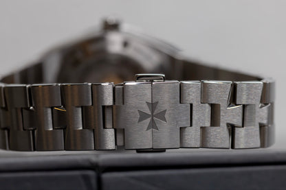 Vacheron Constantin Overseas 34mm 4600V/200A-B980 (2024) Full Set Stainless Steel + Extra Straps