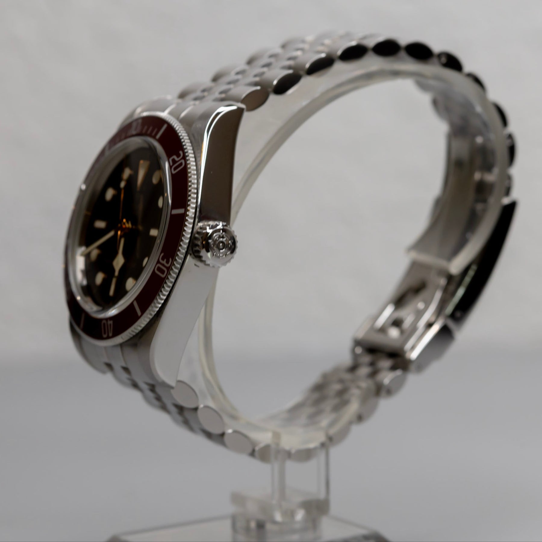 Tudor Black Bay 41 M7941A1A0RU-0003 Burgundy