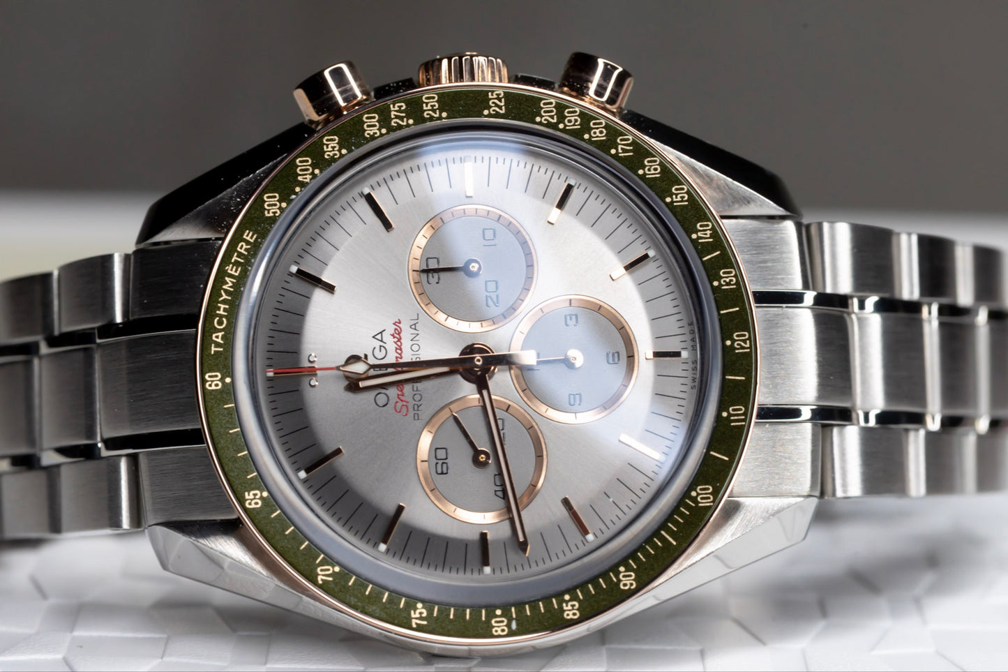 2020 Omega Speedmaster Chrono "Tokyo" Limited Edition Complete Set!