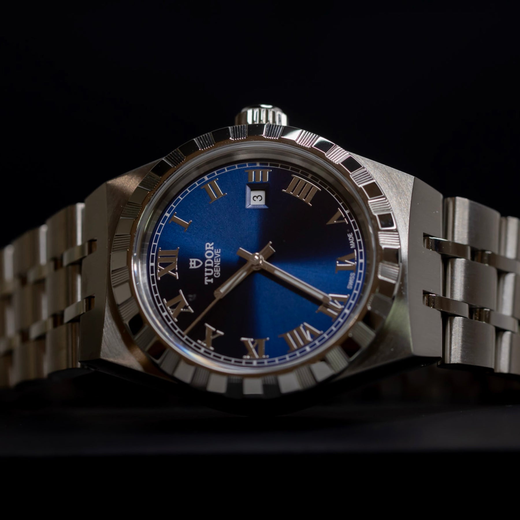 Tudor Royal 28300 Blue Dial 28mm Automatic Steel Integrated Bracelet Date