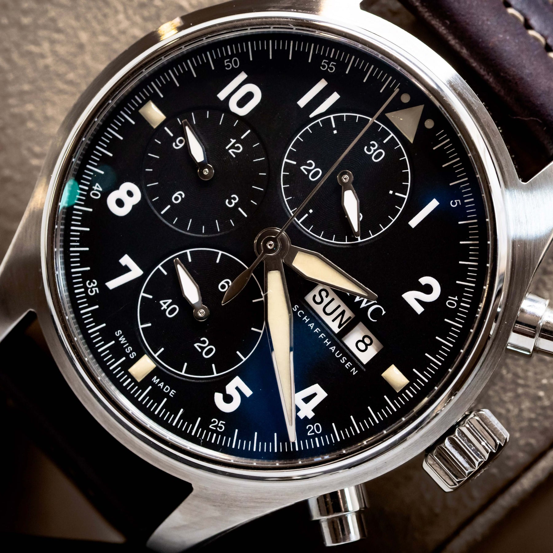 2022 IWC Pilot’s Watch Chronograph Spitfire 41mm  Ref. IW387903 | Full Set close-up on black dial and stainless steel case.