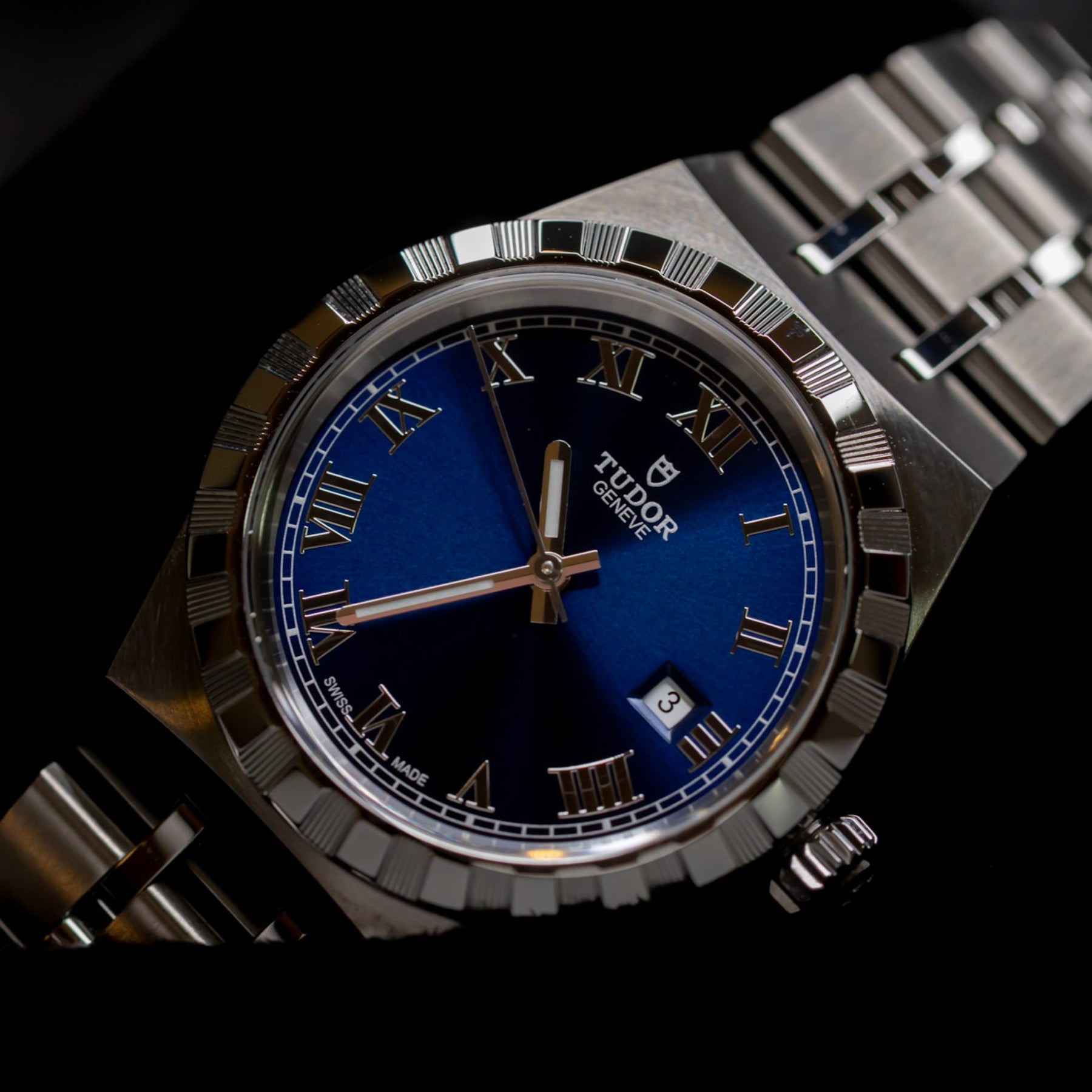Tudor Royal 28300 Blue Dial 28mm Automatic Steel Integrated Bracelet Date